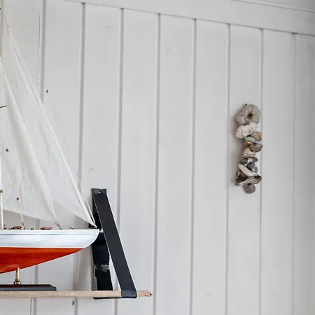 Pet Friendly In With Wifi Holiday home